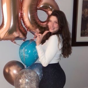 Meet your Posher, Bianca